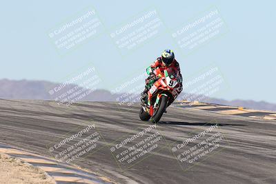 media/Dec-07-2025-CVMA (Sun) [[3e7d2de5dc]]/Race 7-Formula Lightweight Twins Shootout/